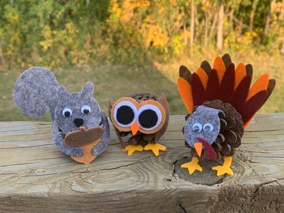 Pinecone Turkey Craft and Free Printable - 100 Directions