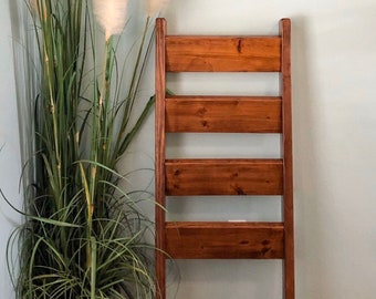 4 ft Blanket/Quilt Ladder
