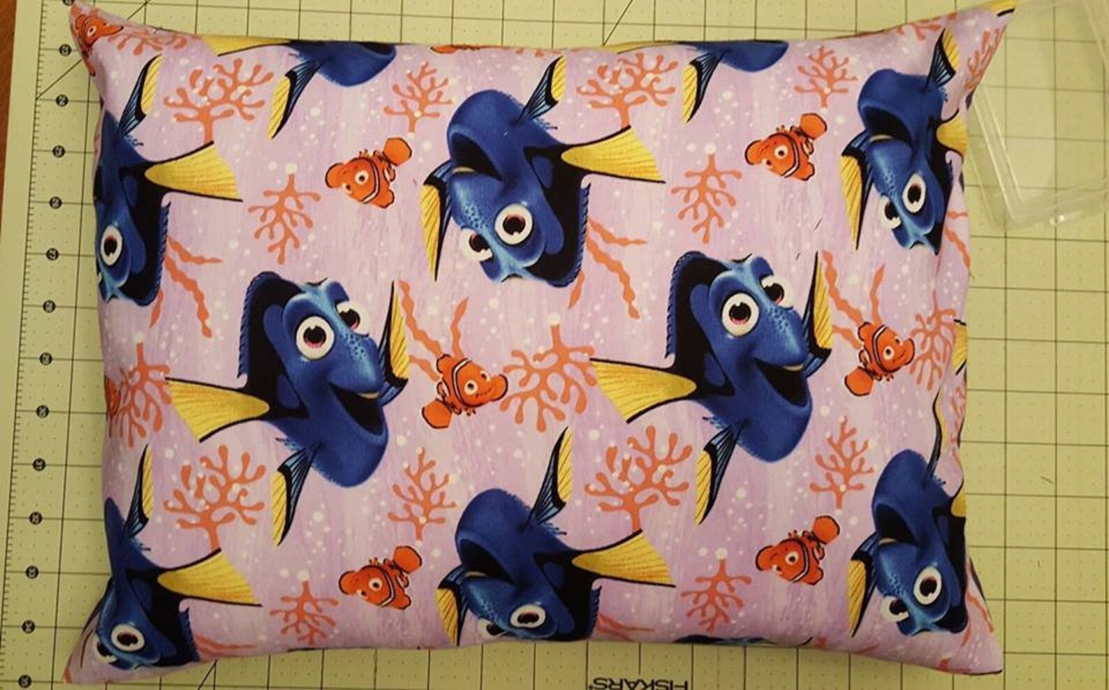 12x16 Dory & Nemo Pillow Etsy