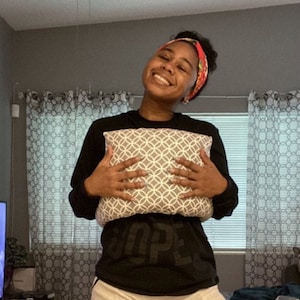Mastectomy Pillow: Post-Surgery Comfort & Chest Protection
