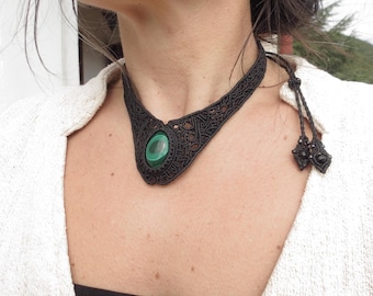 Malachite choker necklace, Bohemian macrame choker with healing stone, unique necklace, statment choker, special gift, exclusive jewelry