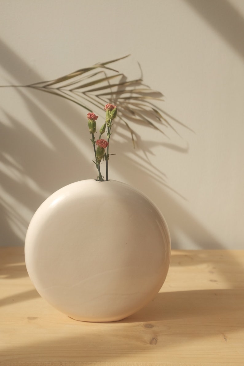 Ceramic vase, White color, Living room, Decoration vase, Handmade ceramic, Flower vase, Three shapes image 4