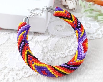 Bracciale all'uncinetto con perline geometriche africane, braccialetto con perline da festival, braccialetto con corda di perline colorate, regalo di gioielli con perline arcobaleno dei chakra