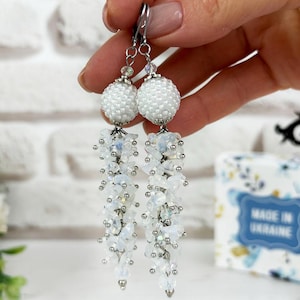 Opal Kristall Ohrringe Cluster Mondstein Edelstein Ohrringe Lange Perlen Kugeln Ohrringe Weiße Steine Braut Ohrringe Hochzeit baumeln Tropfen Ohrringe