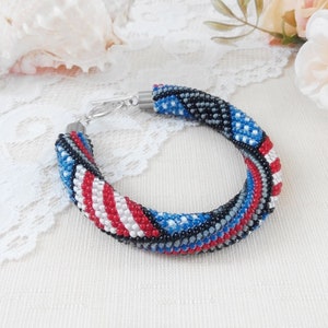 Handmade Native American flag Seed bead rope crochet bracelet, USA beadwork festival jewelry Independence day gift Red blue beading bracelet
