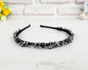Serre-tête couronne en cristal gris Serre-tête scintillant en strass Pièce de cheveux de mariage sombre Diadème de mariée gothique Accessoire de cheveux moderne en perles