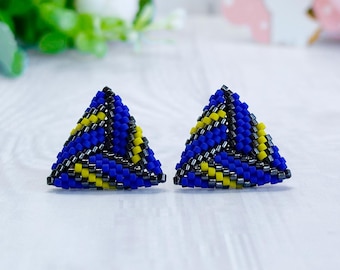 Triangular navy seed beaded earrings, Blue yellow geometric earrings, Minimalist triangle dainty earrings, Trendy beadwork studs, Women gift