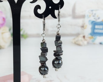 Gemstone Hematite earrings Cluster black gothic earrings Crystals dangle drop earrings Halloween witchy earrings Stacked threader earrings