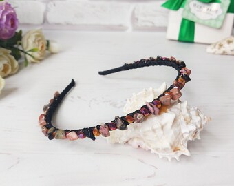 Thin Rhodonite headband, Gothic dainty hairband, Gemstone headpiece adults, Black pink bead hair piece, Rhodonite crystals jewelry crown