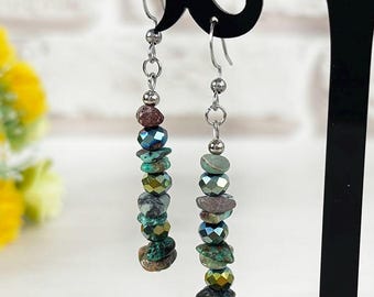 Pendientes de piedra preciosa de crisocola Pendientes de cuentas de color verde turquesa Pendientes de gota de piedra Pendientes de enhebrador en racimo Pendientes largos de cristal para mujer