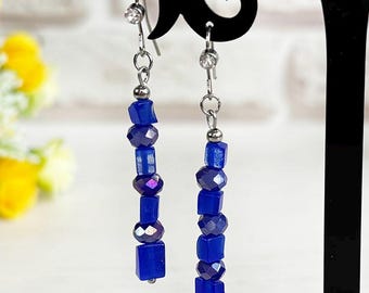Pendientes de cuentas azul marino Pendientes de cristales ojo de gato Pendientes largos colgantes Pendientes de hilo para uso diario Pendientes llamativos con piedras preciosas Mujer