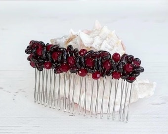 Burgundy crystals hair comb Gothic stones bridal hair piece Bling gemstones Garnet hair clip Maroon wedding beaded headpiece bridesmaid