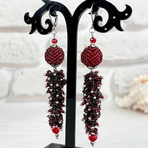 Granat Kristall Ohrringe Burgundy Edelstein Granat Cluster Ohrringe Lange Perlenkugeln Ohrringe Kastanienbraun Stein Braut Ohrringe Baumeln Tropfen Ohrringe