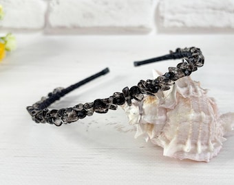 Corona di cristalli neri, fascia per capelli da sposa gotica, fermaglio per capelli da sposa con pietre preziose, fascia per capelli in quarzo fumé, corona sottile per capelli con perline nere, fermaglio per capelli da strega