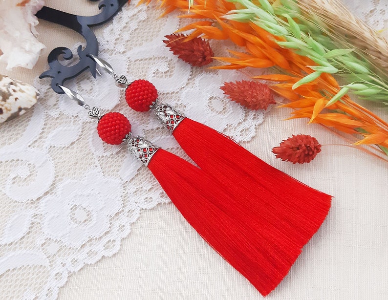 Woman fringe earrings Red seed bead earrings Long statement earrings Dangle red tassel earrings Bohemian earrings Beadwork earrings