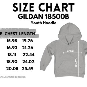 Op de afbeelding: Maattabel voor Gildan 18500B jeugd hoodies. De tabel toont borst- en lengtemaat in inches voor maten XS, S, M, L en XL.
