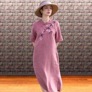 Embroidered Chinese style cheongsam dress, Spring summer, relaxed fit, lined modern qipao, Side pockets, Soft dusty rose outfit for women