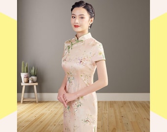 Blush Pink Cheongsam Dress, Floral Print Mulberry Silk Qipao Midi for Tea Ceremony Guest