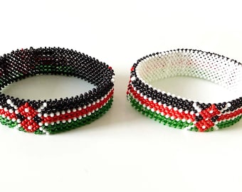 Pulsera de cuentas con la bandera de Kenia