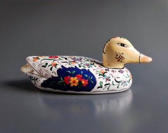 Turkish Hand Painted Ceramic Duck, Vintage Kasi Hand Made Kutahya Pottery Floral Duck with Tulip Pattern 10" Collector Duck Boho Bird Decor