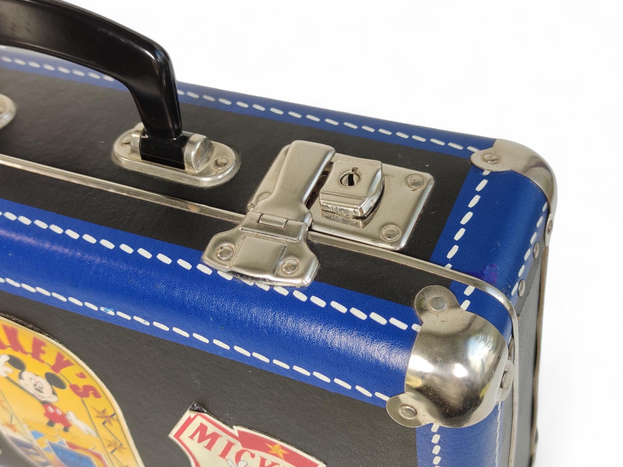 ディズニーmicky＆Co.　トランク　アタッシュケース 1990’s Vintage 90s Disney Mickey Suitcase, Mickey's World Tour 1001