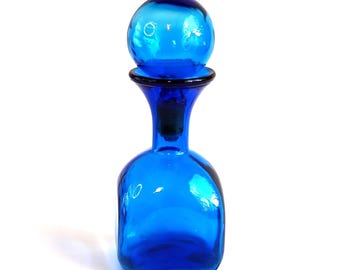 EMPOLI Italian Blue Glass Square Decanter with Large Ball Stopper by Vetreria Artistica, 1 Liter, Italy 1960s-70s Mid Century Modern Barware