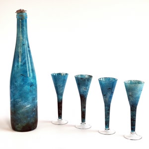 Set decanter svedese, bottiglia vintage dipinta a mano e 4 bicchieri da liquore, motivo nautico con oceano tempestoso e gabbiani, articoli da bar retrò, bar Man Cave