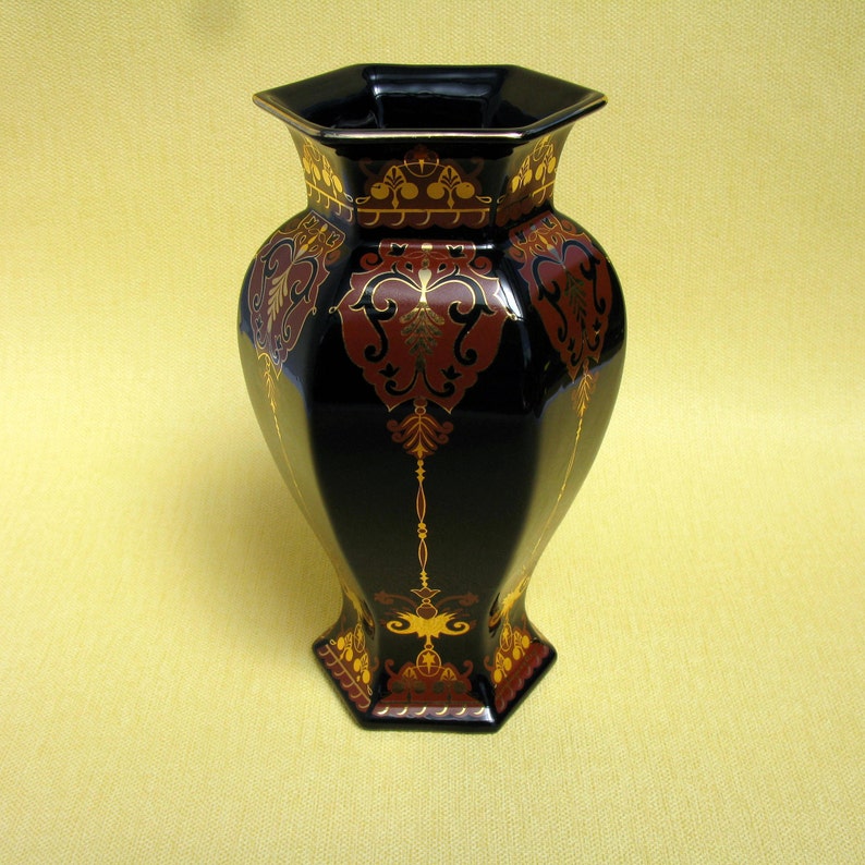 Fine Porcelain Vase Alcobaco Perdigoto & Ferreira Black Vase Portugal