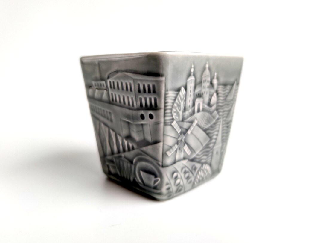 ロールストランド磁器花瓶、リドショーピング・キネクッレ・レッコ