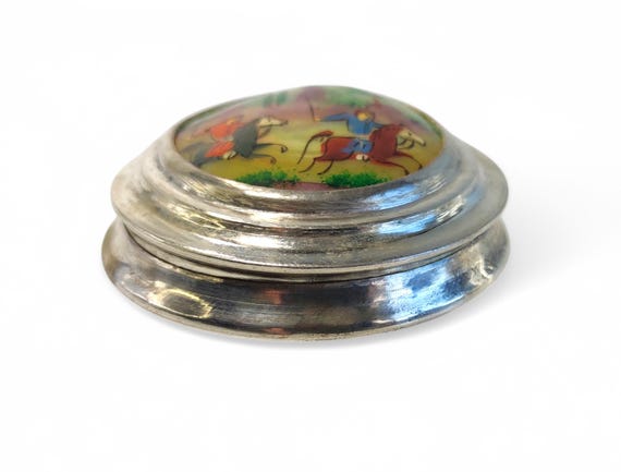 Middle Eastern Hand Painted Shell Trinket Box wit… - image 4