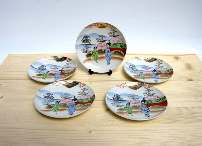 Japanese Porcelain Plate Set, Nippon, Japan, 50s, Set of 5 Desert Plates, Saucers, Hand Painted Geisha Pattern Gold Trim, Oriental Tea Party image 8