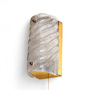 Aplique de parede Hillebrand Murano de vidro e latão, meados do século, Alemanha, década de 1960, luminária de parede embutida com interruptor lateral, MCM Lighting