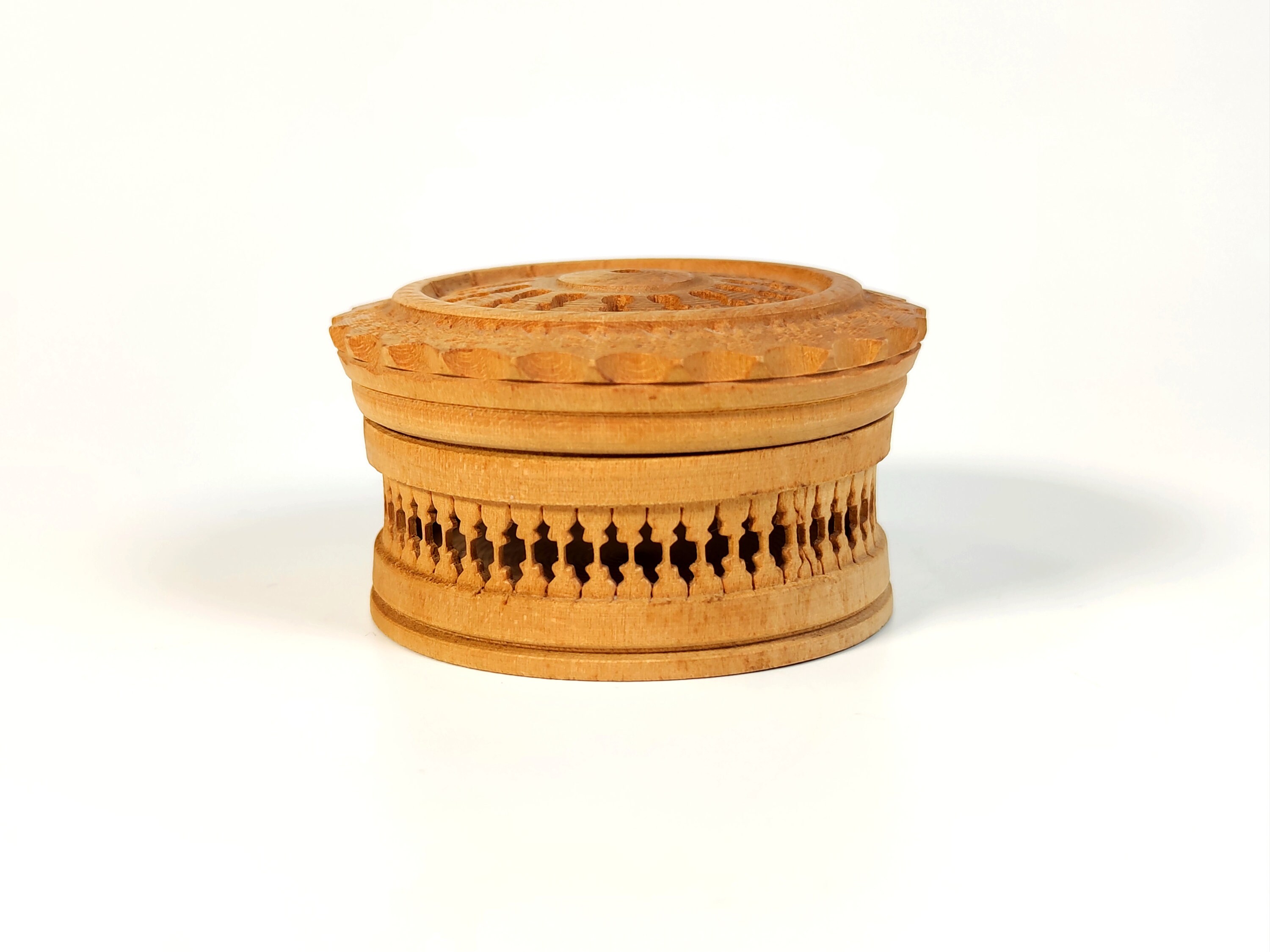 German Handmade Filigree Wooden Trinket Box, Black Forest