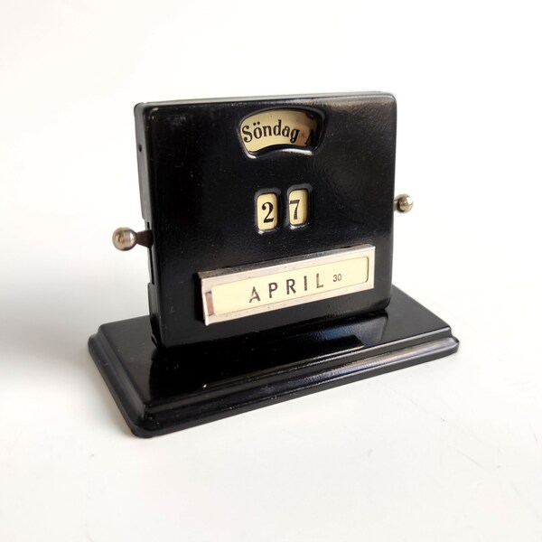 Jakob Maul Perpetual Calendar Germany 1930s Art Deco Bauhaus Design Black and Chrome Eternal Calendar, Antique Desk Calendar Collectors Item