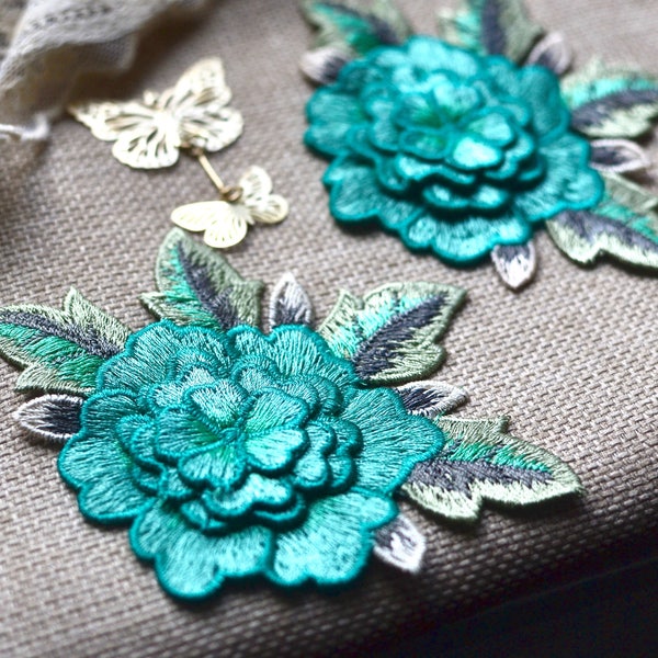 3D Embroidered patch, Sew on floral applique