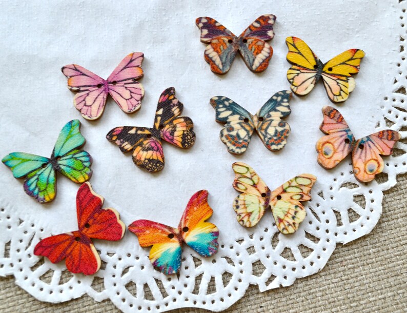 10 Butterfly Button, Button Set, Large Wood Buttons, Butterfly ...
