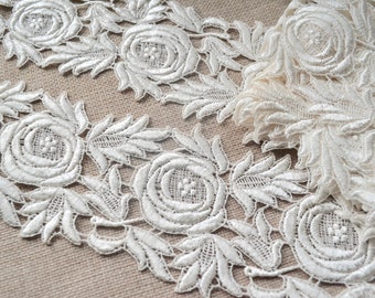 Rose embroidered lace, Ivory lace trim, Bridal lace trim, Vintage lace trim, Junk journal supply, Shabby chic lace, Rose border lace