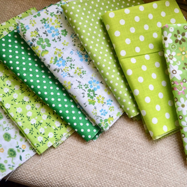 7 piece green cotton fabric set, 25 cm x 25 cm fabric pieces, Fabric bundle, Green Fabric lot, Green Fabric set