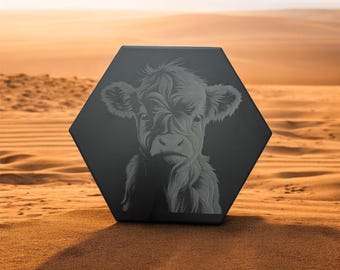 Rustieke charme Highland Cow keramische onderzetter (9" x 10") – bescherm je toonbank in stijl