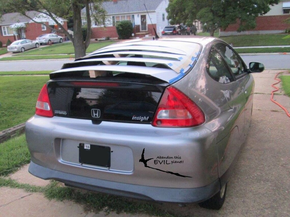 Afzien van deze kwade planeet Vinyl Bumper Sticker. Citaat