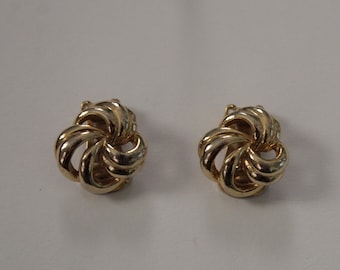 SWIRL knots earrings | 1980s clip on earrings | gold tone statement earrings