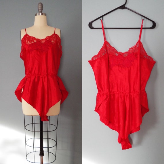 LIPSTICK red teddy | floral lace bodysuit
