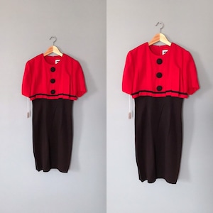Mini-bodyconjurk met CAPED | Cropped jurk met cape aan de voorkant | Feestjurk jaren 80