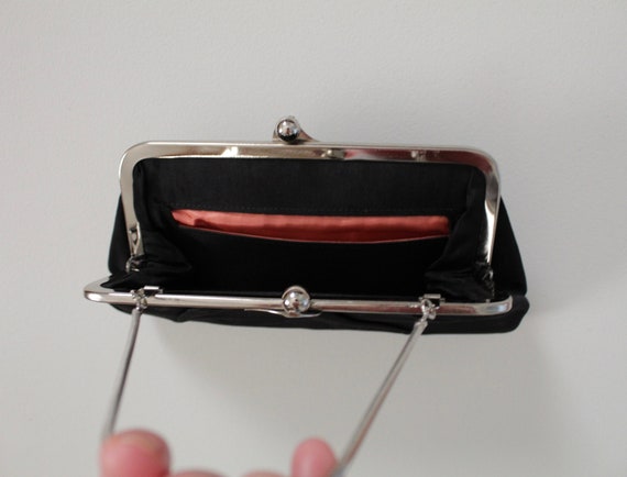1950s evening handbag | small kiss lock purse | m… - image 8