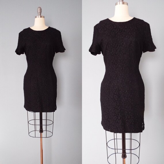 BLACK lace mini dress | little black dress
