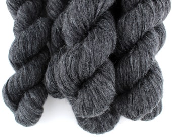 Dark Gray Alpaca Yarn, Chunky Blend Yarn Alapaca and Merino Wool, Super Soft Chunky Alpaca Wool, 50 gr skein