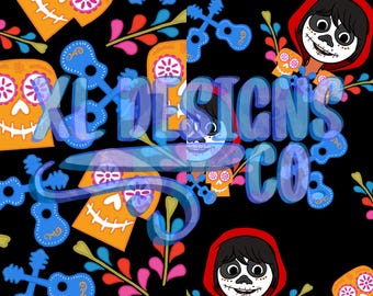 Op de afbeelding: Een zwarte achtergrond met een herhalend patroon van kleurrijke suiker schedels, blauwe gitaren en een personage uit de film Coco. Het personage draagt een rode kap met capuchon en heeft een suiker schedel gezicht.