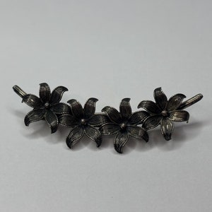 Vintage Beau Sterling Silver Floral Brooch Pin