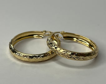 Vintage 14K Yellow Gold Diamond Cut Hoop Earrings Hallmarked CIT