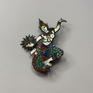 Pince à Cravate Siam Sterling Red Niello - Motif Danseuse Avec Poignard - Occasion Très Bon état